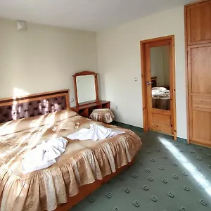 Πανσιόν Guest Grachenovi